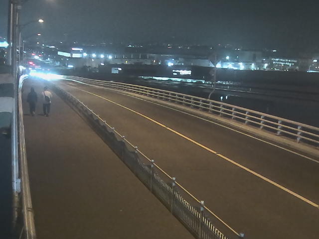 橋梁中央部 広島方面　↖