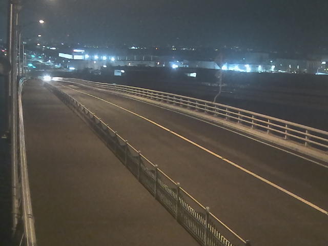 橋梁中央部 広島方面　↖