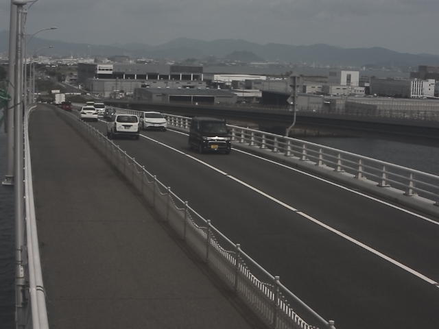 橋梁中央部 広島方面　↖