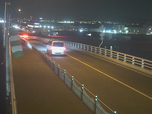 橋梁中央部 広島方面　↖