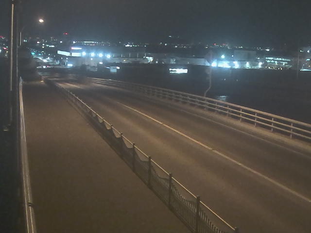 橋梁中央部 広島方面　↖