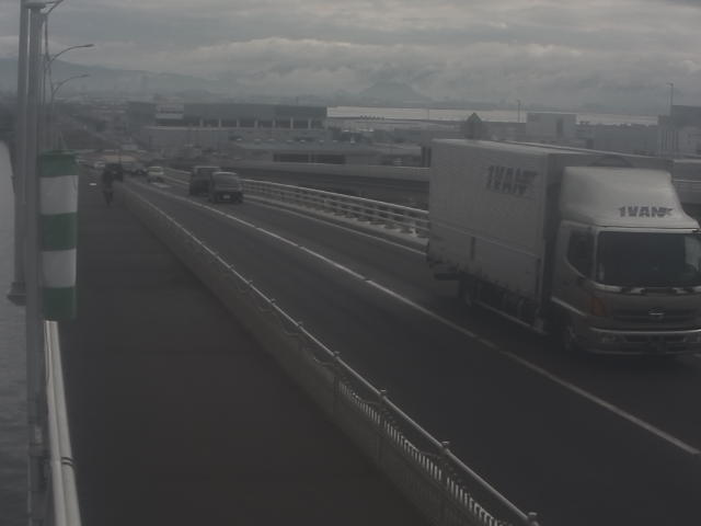 橋梁中央部 広島方面　↖