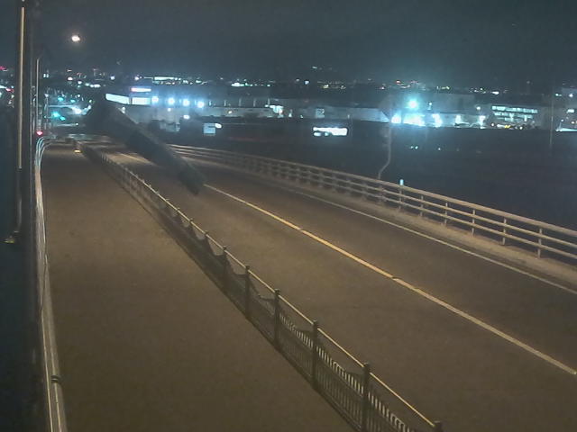 橋梁中央部 広島方面　↖