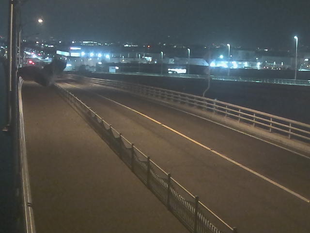 橋梁中央部 広島方面 ↖ 橋梁中央部 広島方面 ↖