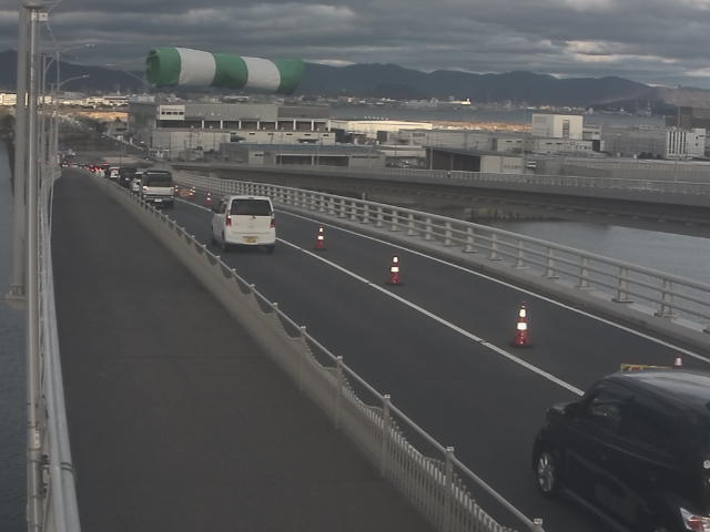 橋梁中央部 広島方面 ↖ 橋梁中央部 広島方面 ↖