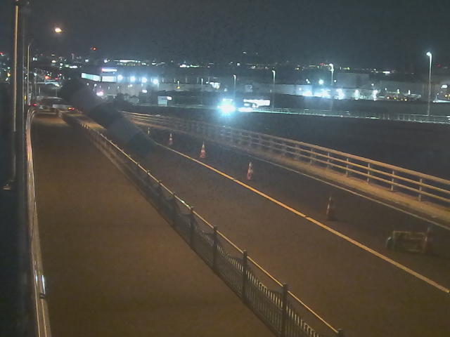 橋梁中央部 広島方面　↖