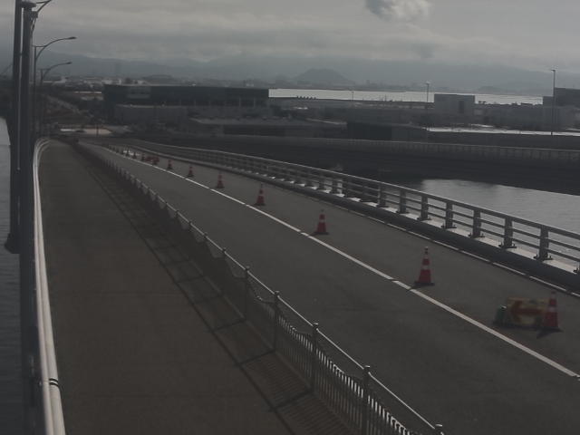 橋梁中央部 広島方面 ↖ 橋梁中央部 広島方面 ↖