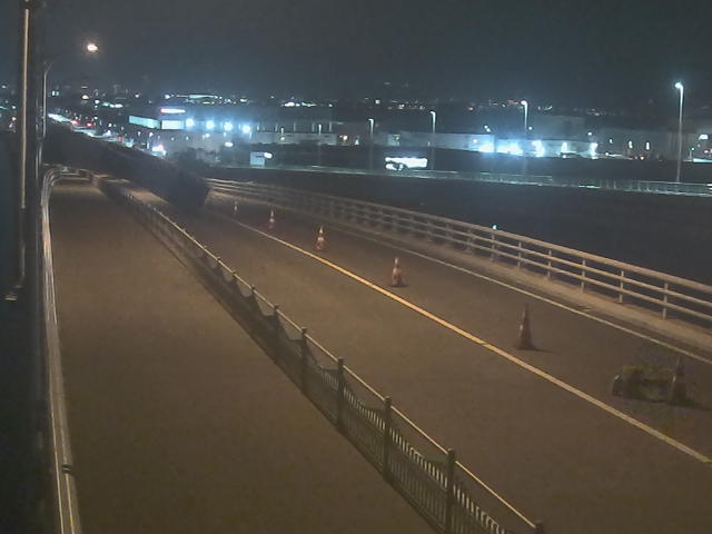 橋梁中央部 広島方面　↖