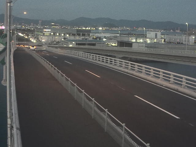 橋梁中央部 広島方面　↖