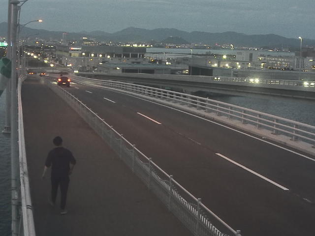 橋梁中央部 広島方面 ↖ 橋梁中央部 広島方面 ↖