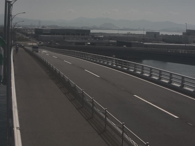 橋梁中央部 広島方面　↖