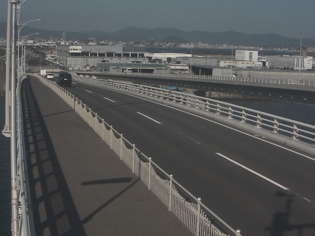 橋梁中央部 広島方面 ↖ 橋梁中央部 広島方面 ↖