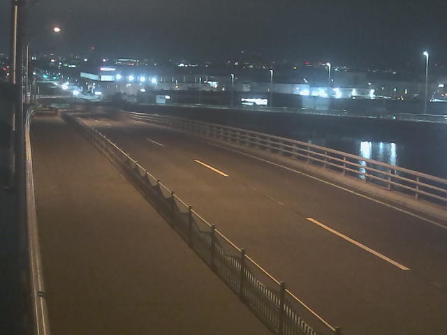 橋梁中央部 広島方面 ↖ 橋梁中央部 広島方面 ↖