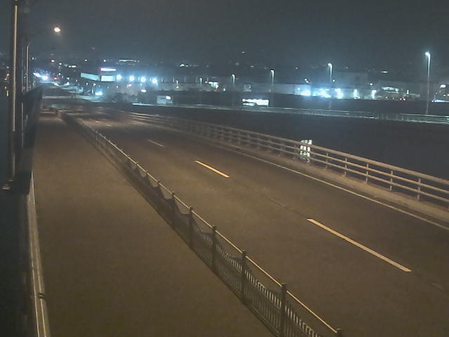 橋梁中央部 広島方面 ↖ 橋梁中央部 広島方面 ↖