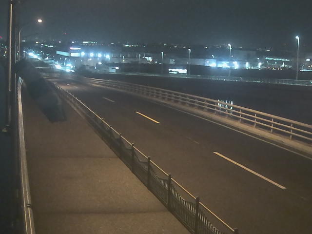 橋梁中央部 広島方面　↖