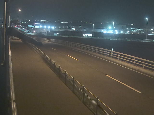橋梁中央部 広島方面　↖