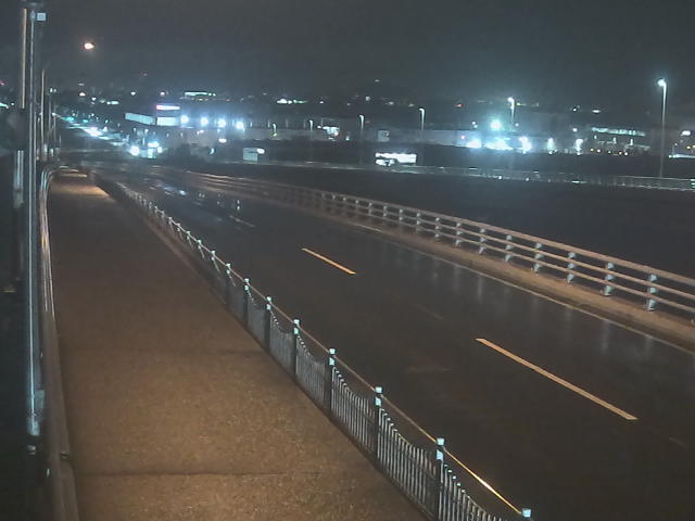 橋梁中央部 広島方面　↖