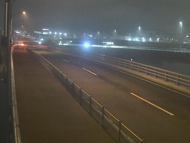 橋梁中央部 広島方面 ↖ 橋梁中央部 広島方面 ↖