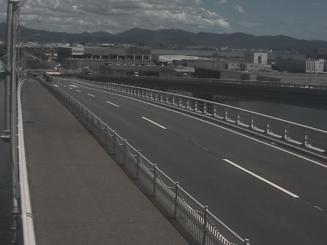 橋梁中央部 広島方面 ↖ 橋梁中央部 広島方面 ↖