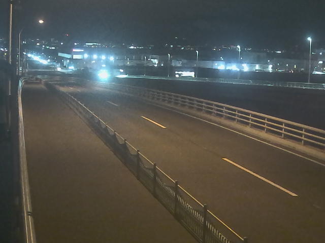 橋梁中央部 広島方面 ↖ 橋梁中央部 広島方面 ↖