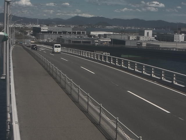 橋梁中央部 広島方面　↖