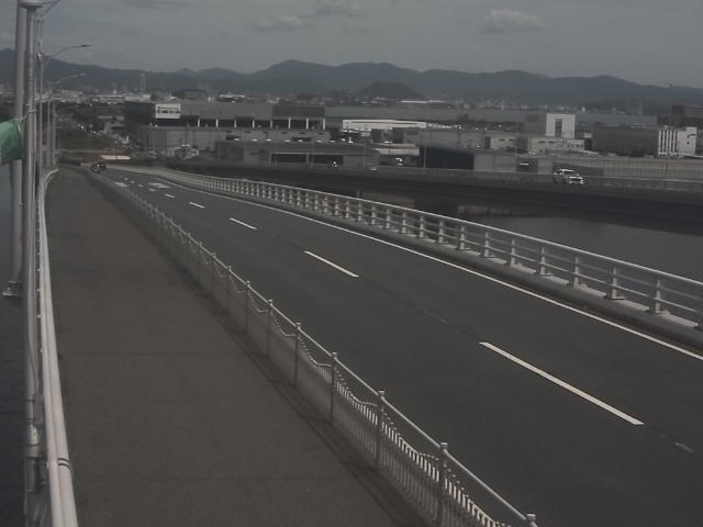 橋梁中央部 広島方面 ↖ 橋梁中央部 広島方面 ↖