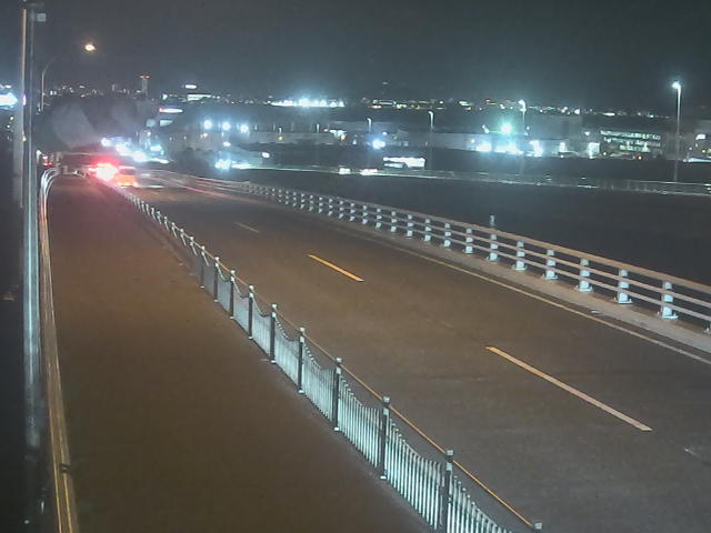 橋梁中央部 広島方面　↖