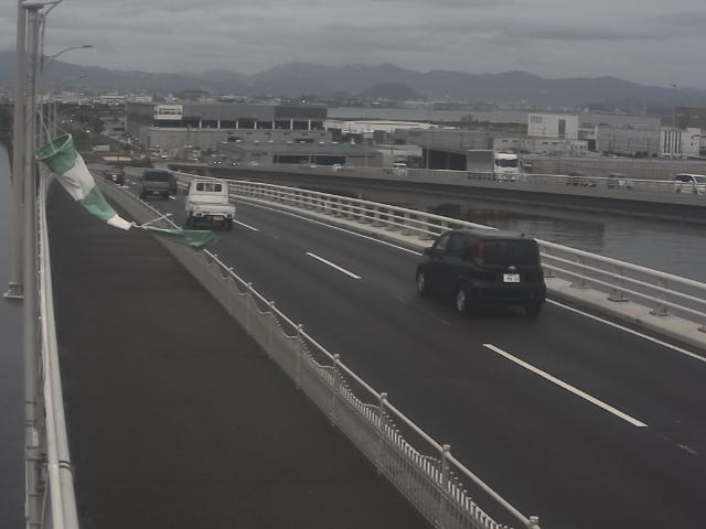 橋梁中央部 広島方面　↖