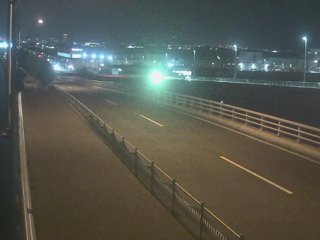 橋梁中央部 広島方面　↖