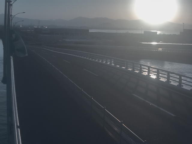 橋梁中央部 広島方面 ↖ 橋梁中央部 広島方面 ↖