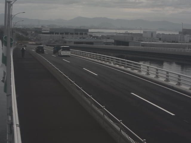 橋梁中央部 広島方面 ↖ 橋梁中央部 広島方面 ↖