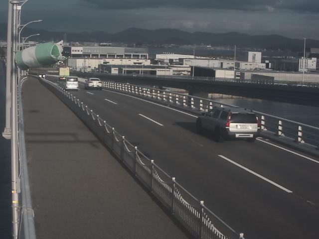 橋梁中央部 広島方面 ↖ 橋梁中央部 広島方面 ↖
