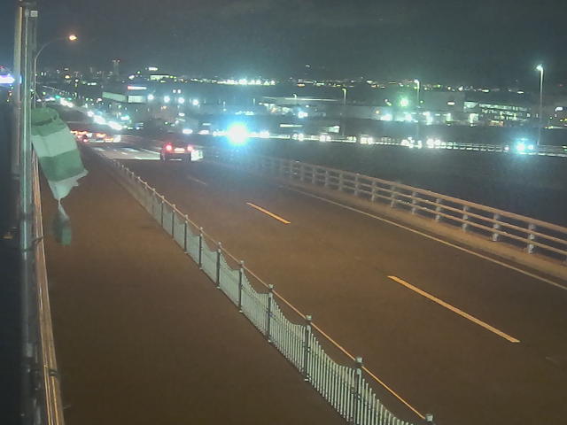 橋梁中央部 広島方面　↖