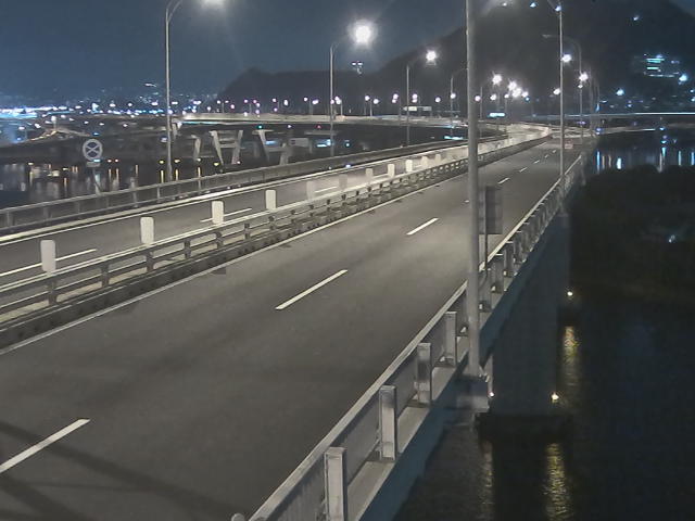 橋梁中央部 仁保方面　↗ 
