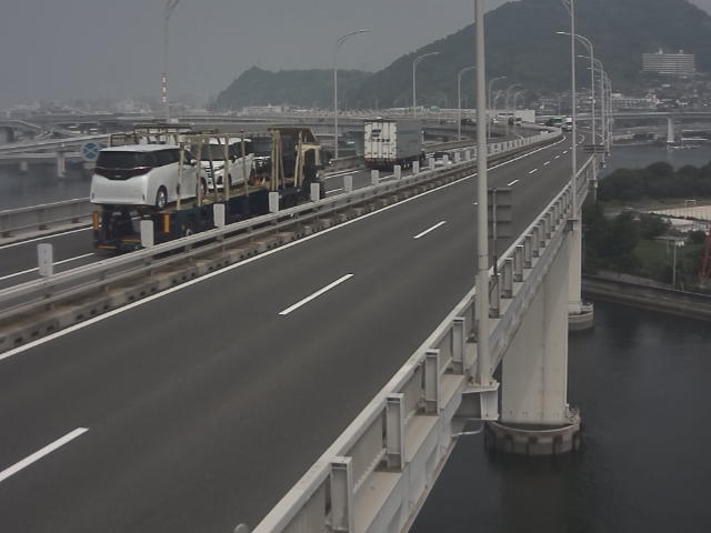 橋梁中央部 仁保方面　↗ 