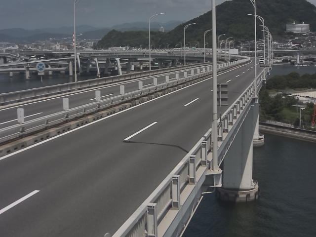 橋梁中央部 仁保方面　↗ 
