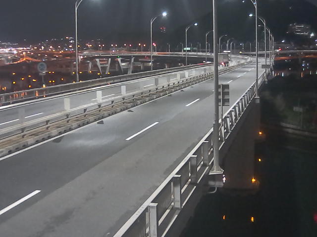 橋梁中央部 仁保方面　↗ 