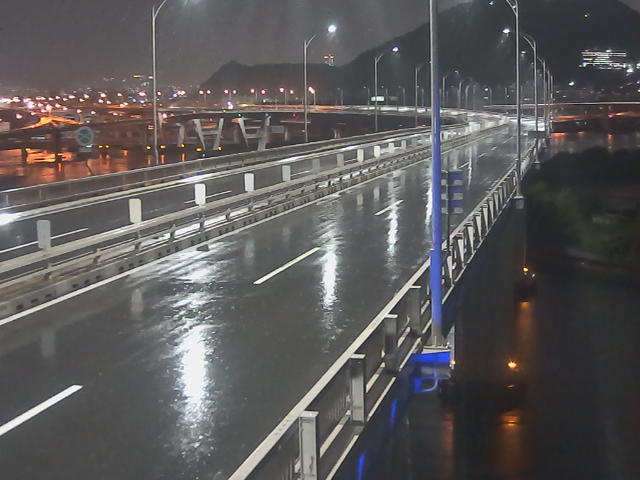 橋梁中央部 仁保方面　↗ 