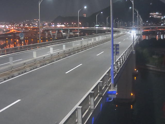 橋梁中央部 仁保方面　↗ 