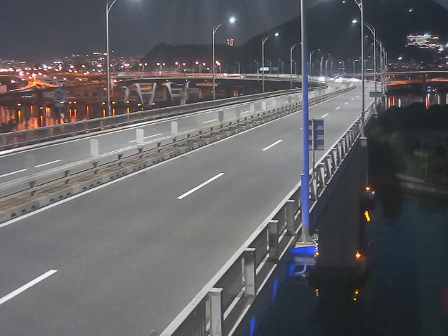 橋梁中央部 仁保方面　↗ 