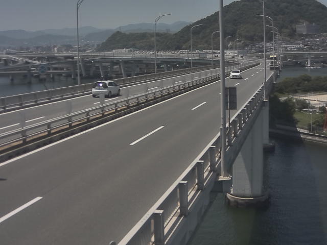 橋梁中央部 仁保方面　↗ 