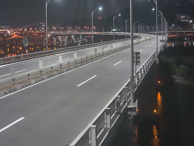 橋梁中央部 仁保方面　↗ 