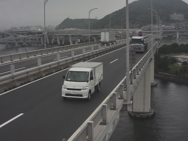 橋梁中央部 仁保方面　↗ 