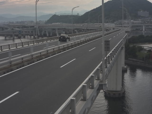 橋梁中央部 仁保方面 ↗ 橋梁中央部 仁保方面 ↗