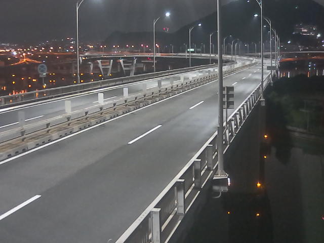橋梁中央部 仁保方面　↗ 