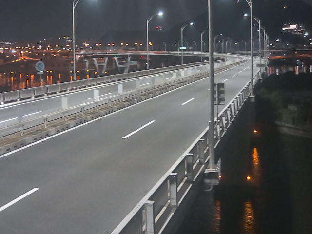 橋梁中央部 仁保方面　↗ 