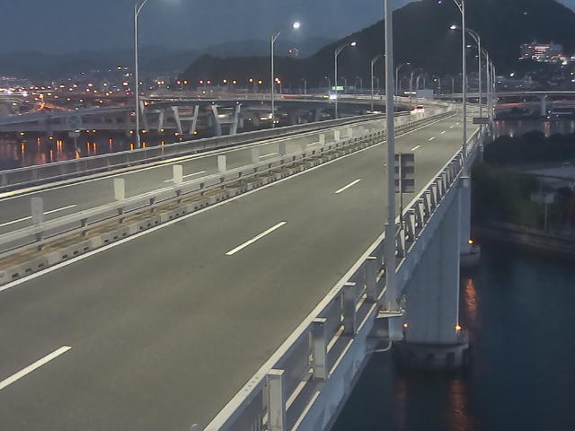 橋梁中央部 仁保方面 ↗ 橋梁中央部 仁保方面 ↗