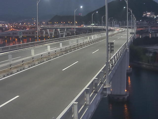 橋梁中央部 仁保方面 ↗ 橋梁中央部 仁保方面 ↗