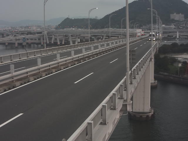 橋梁中央部 仁保方面　↗ 