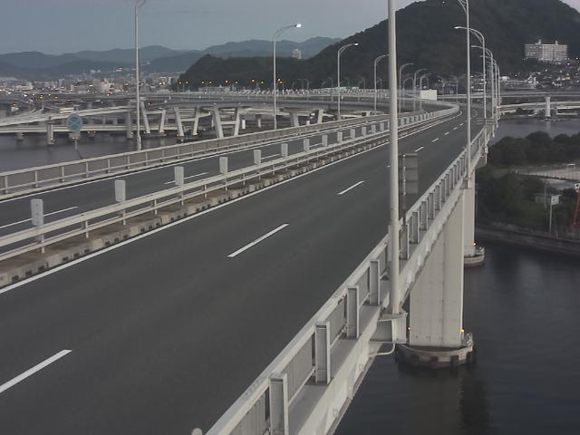 橋梁中央部 仁保方面 ↗ 橋梁中央部 仁保方面 ↗